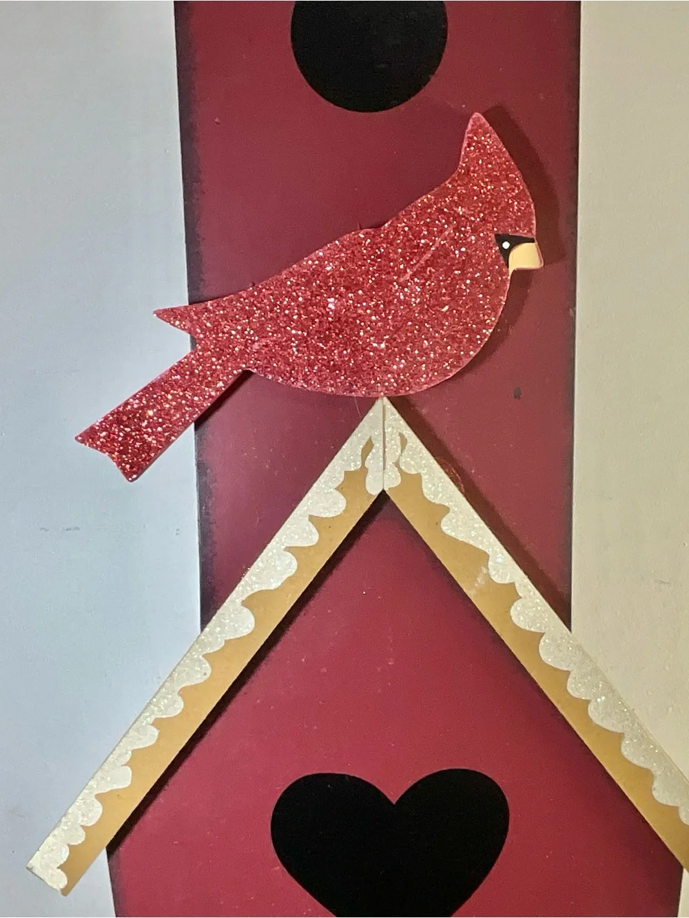 VTG Wooden Welcome Cardinal Birdhouse With Christmas Tree Underneath